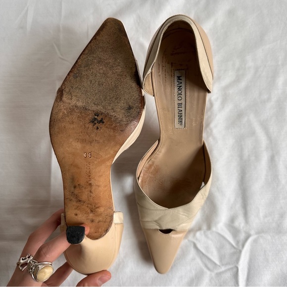 Manolo Blahnik Cream Two Tone Leather Pointed Toe Sling Back Strap Heel Size 38 - Picture 5 of 5